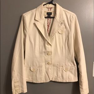 American Eagle Cream lightweight blazer